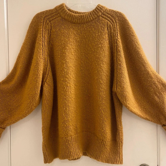 Curve Oversized Sweater in Tan - Picture 6 of 8